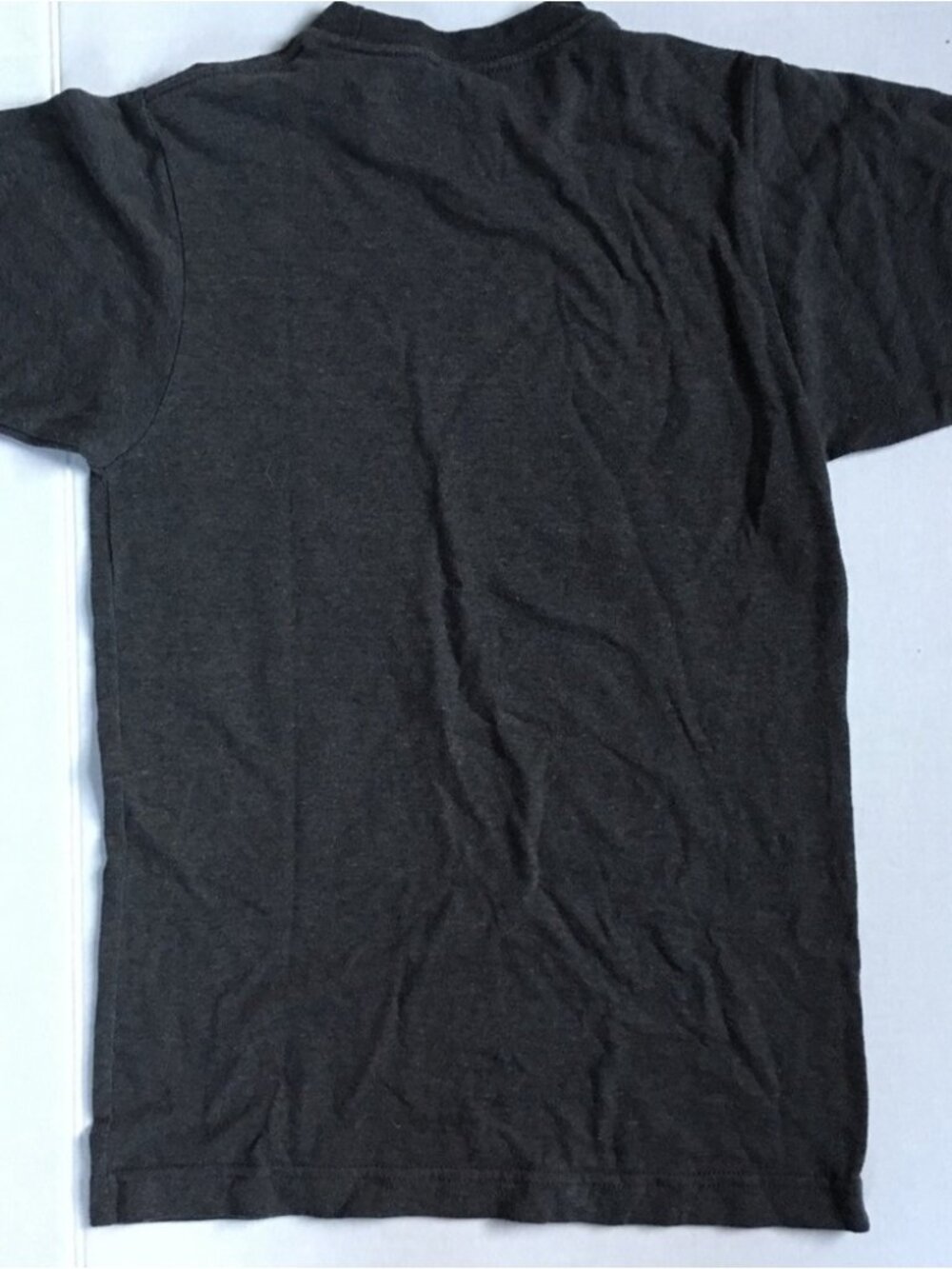 T-Shirt - Picture 2 of 2